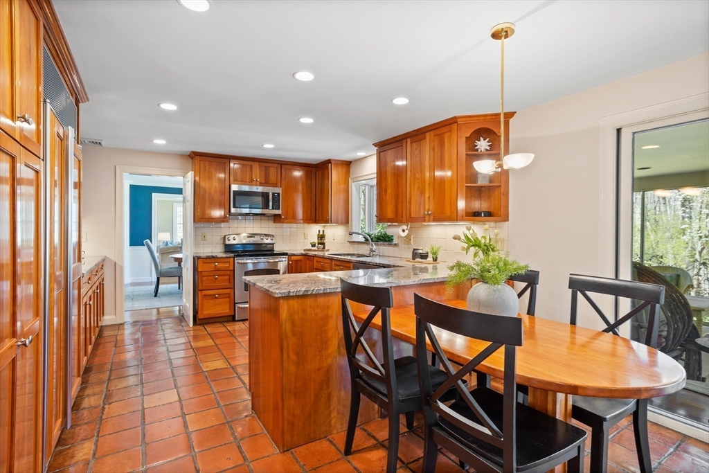 220 Old Pickard Rd