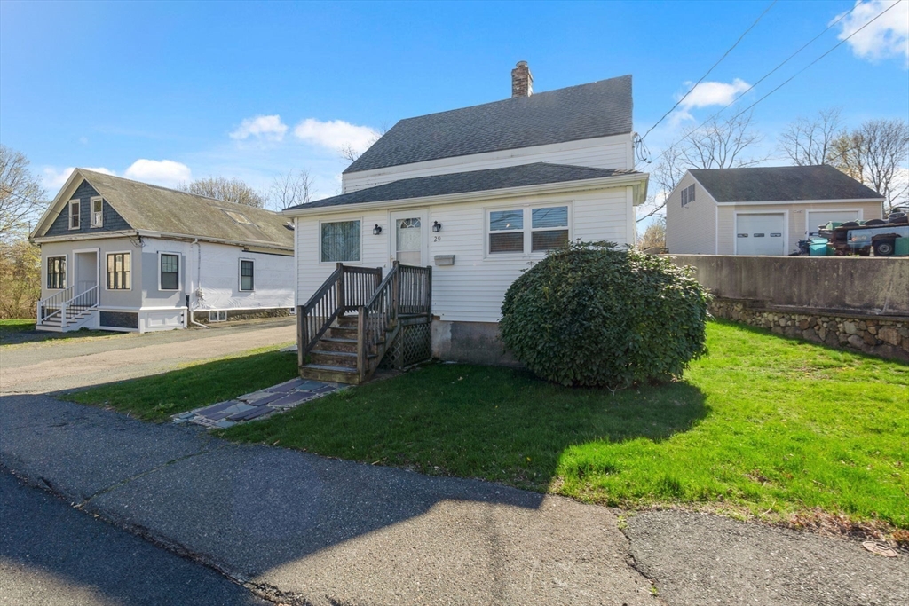 29 Dane St