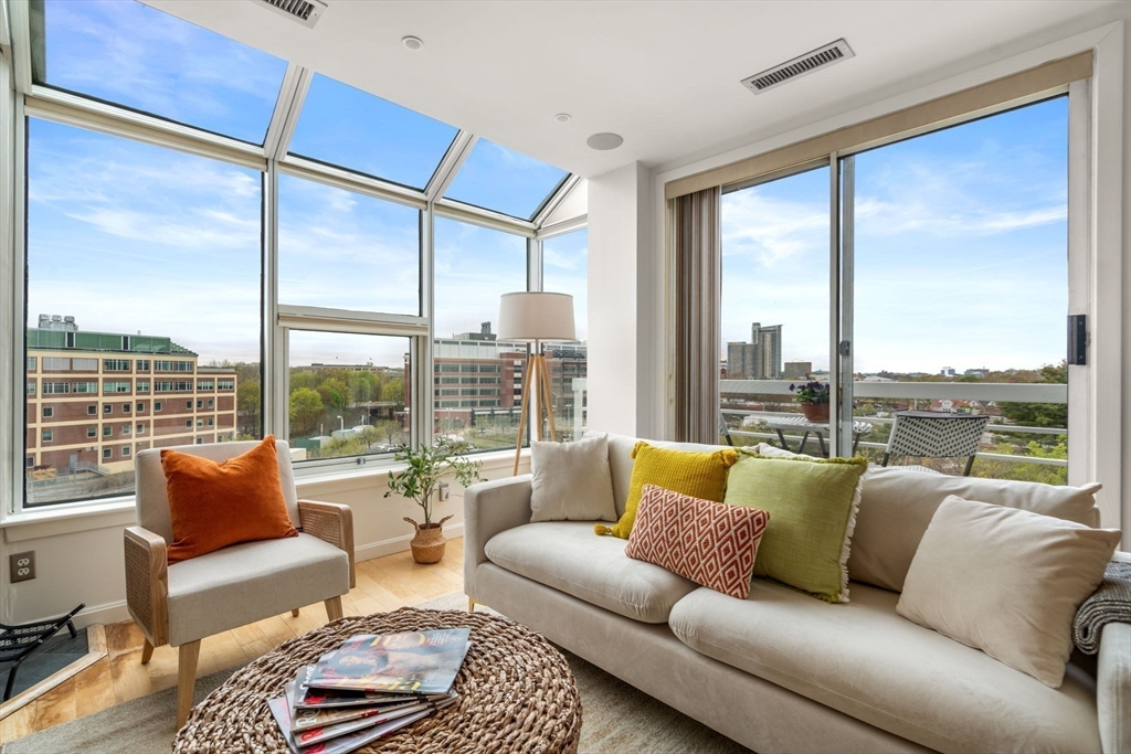 20 Chestnut Street # 602 Unit: PH 602
