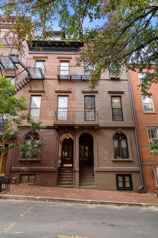 25 Hancock St # 5