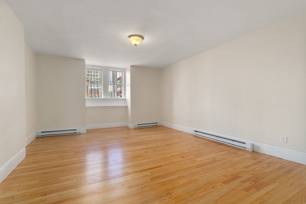 25 Hancock St # 5