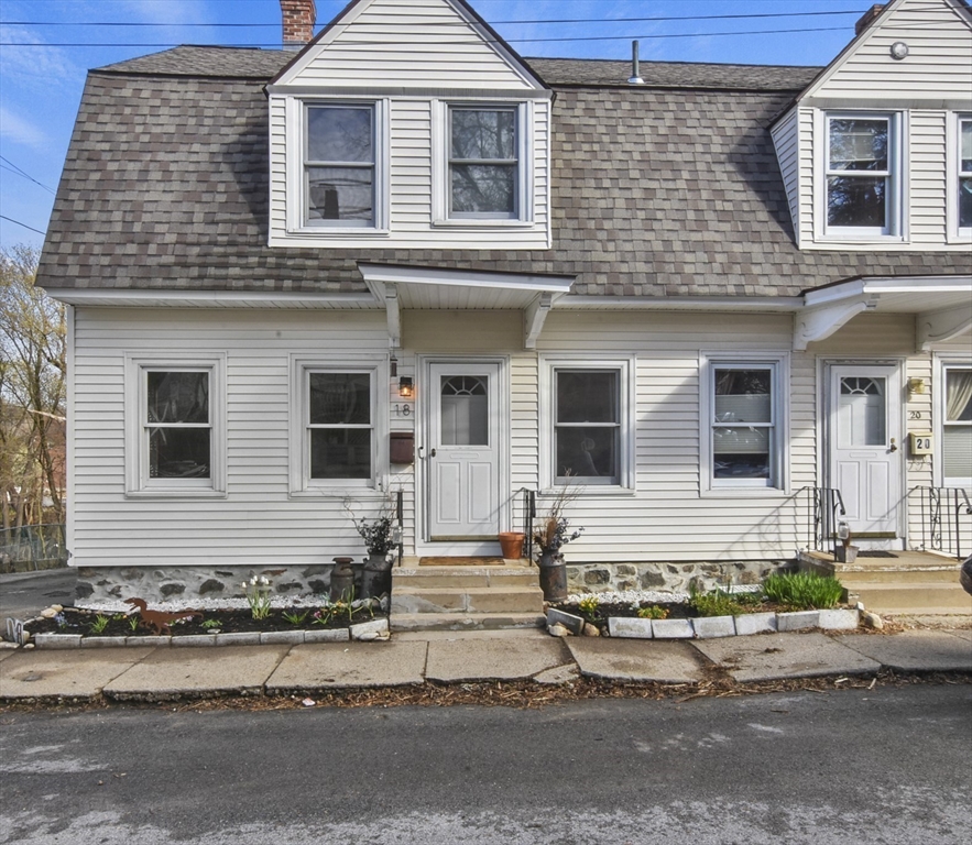 18 Hillside Street