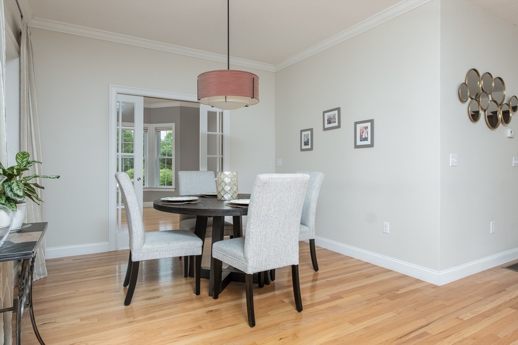 221 Fieldstone Dr