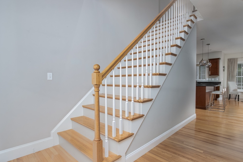 221 Fieldstone Dr