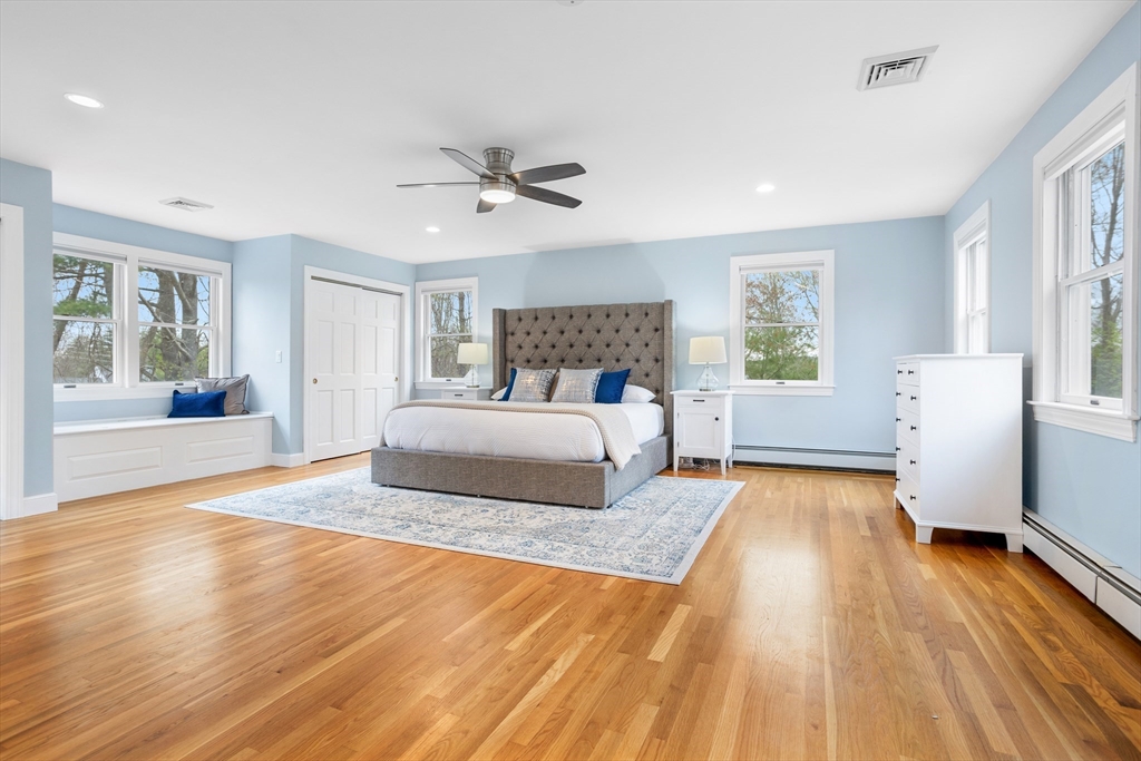 112 Pleasant Street