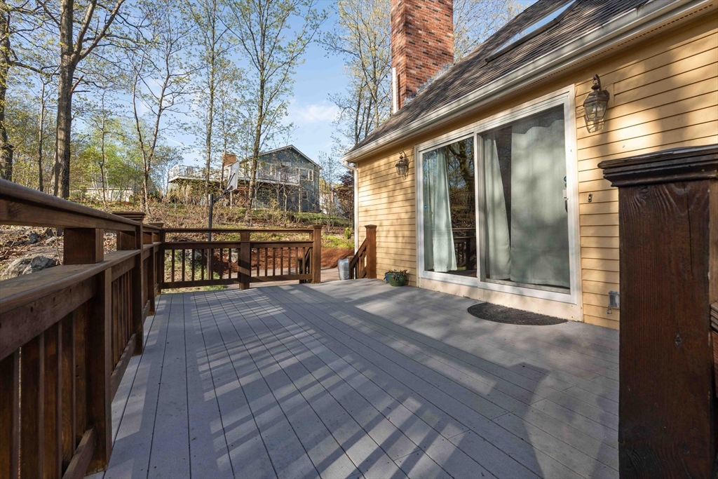 28 Stevin Dr