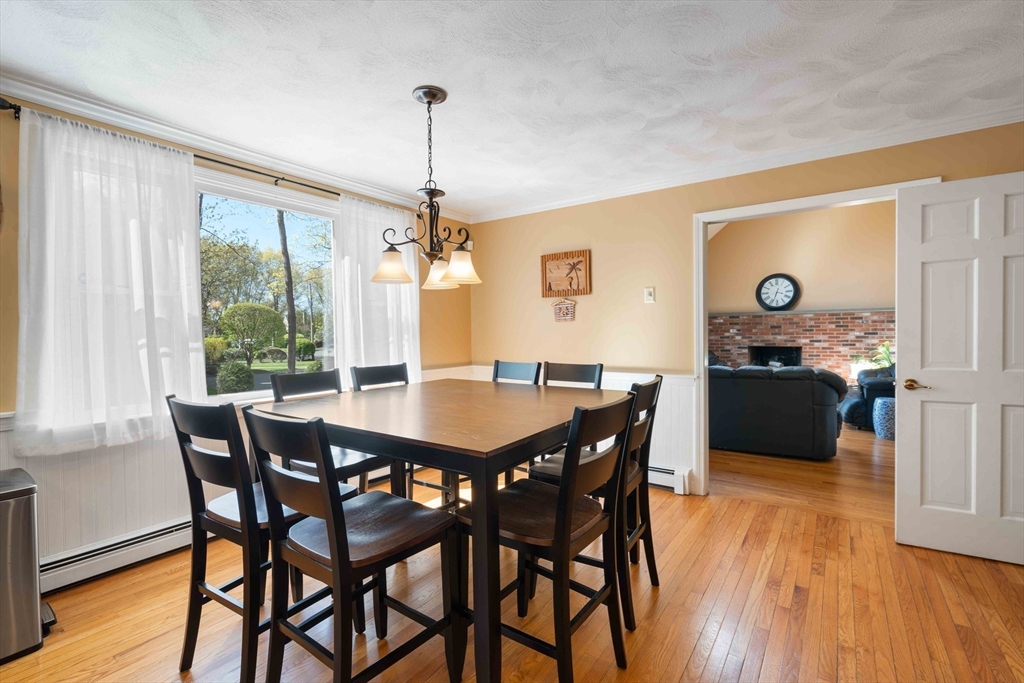28 Stevin Dr