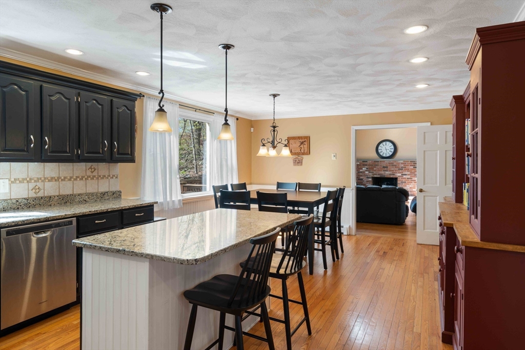 28 Stevin Dr