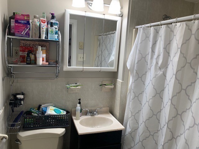 48 Loveland Rd # 1