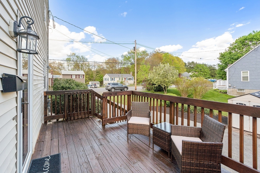 3 Pierce St