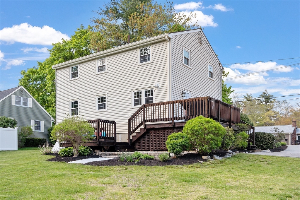 3 Pierce St