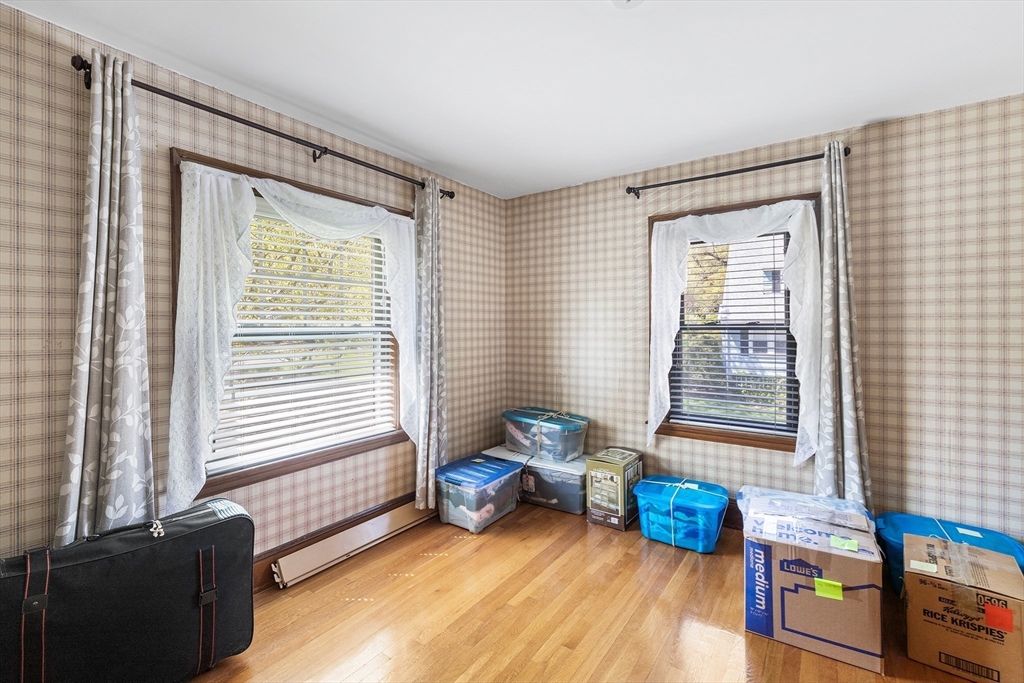 553 Fellsway E
