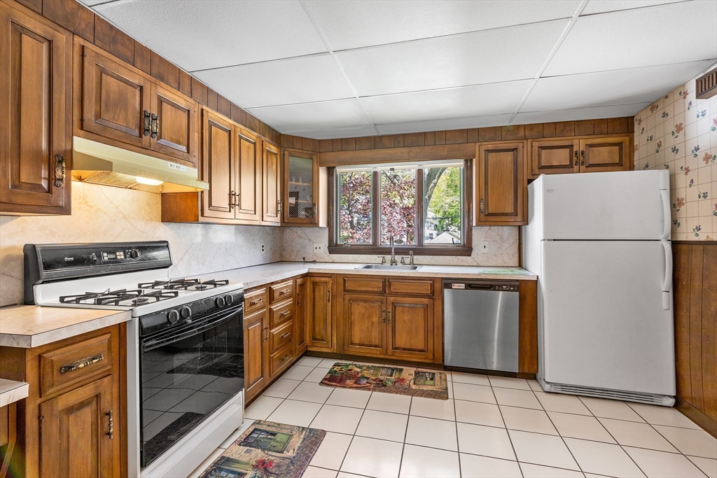 553 Fellsway E