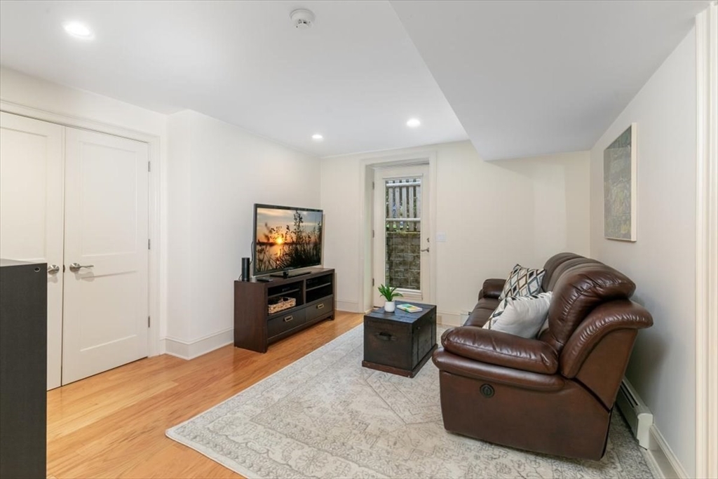 173 Tower Rd