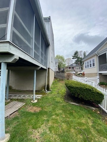 74 Hawthorne Rd