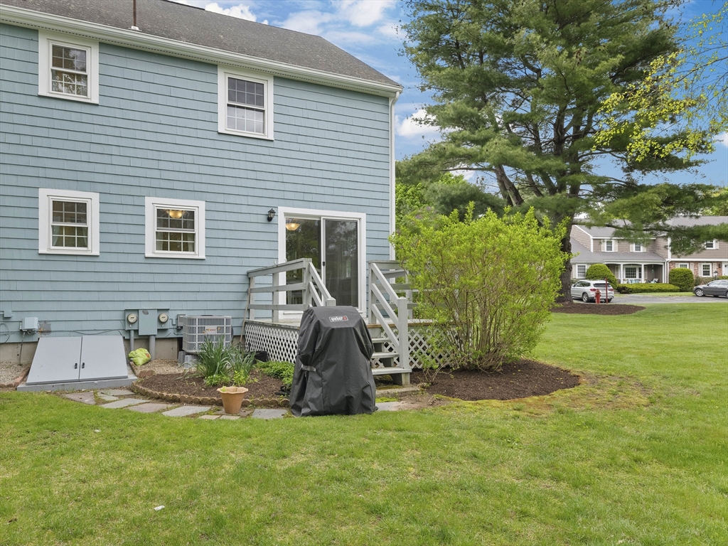 11 Meetinghouse Rd # 11