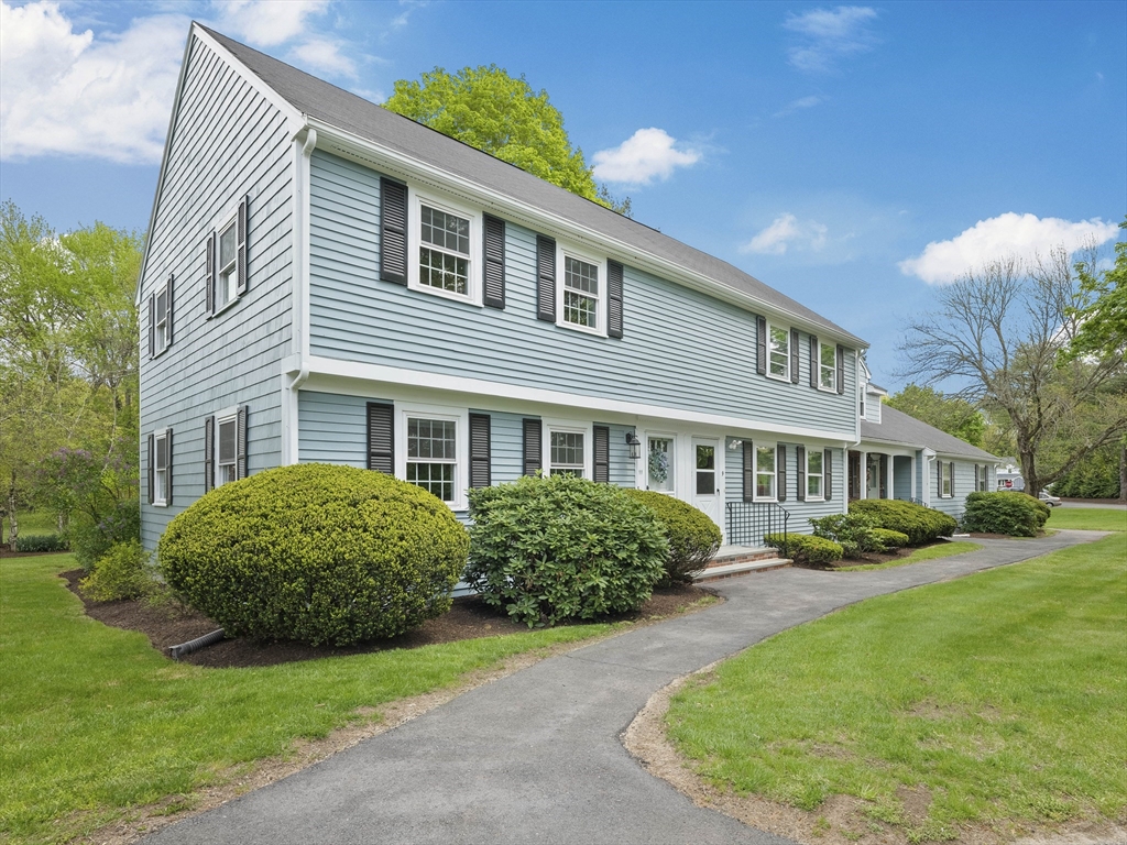 11 Meetinghouse Rd # 11