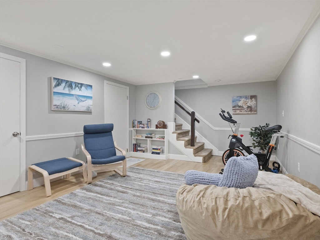 11 Meetinghouse Rd # 11