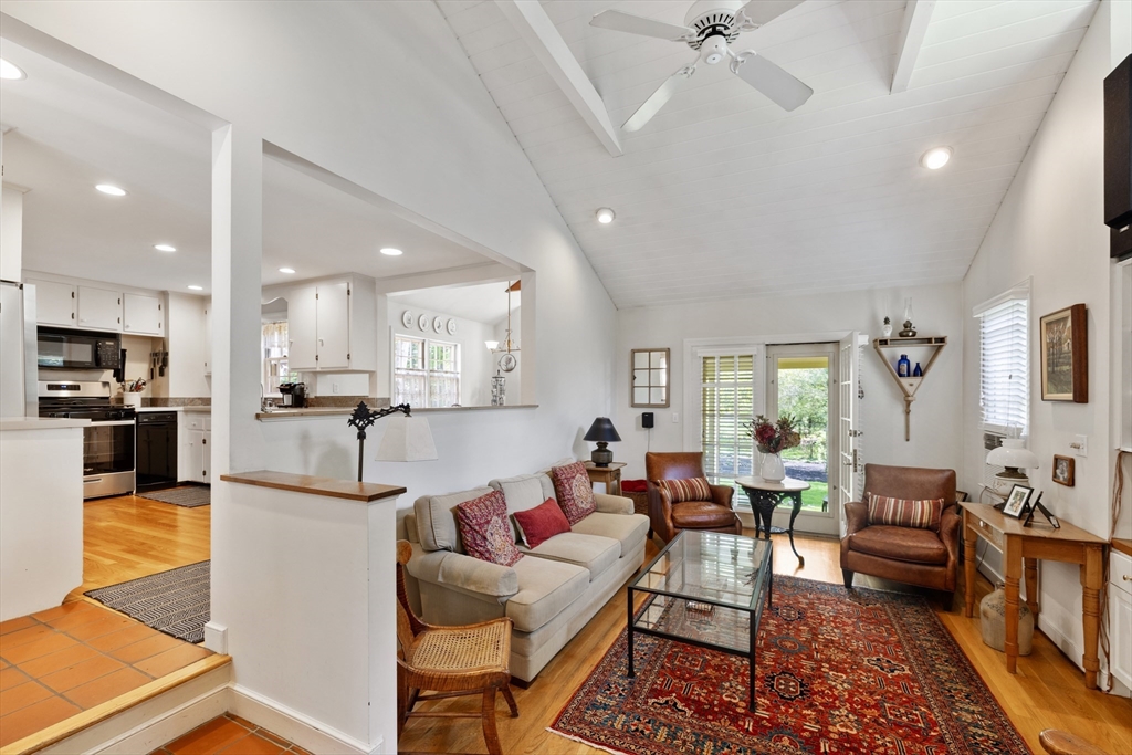 4 Longfellow Road