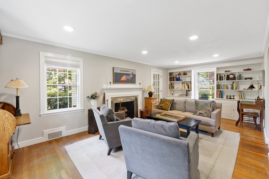 4 Longfellow Road