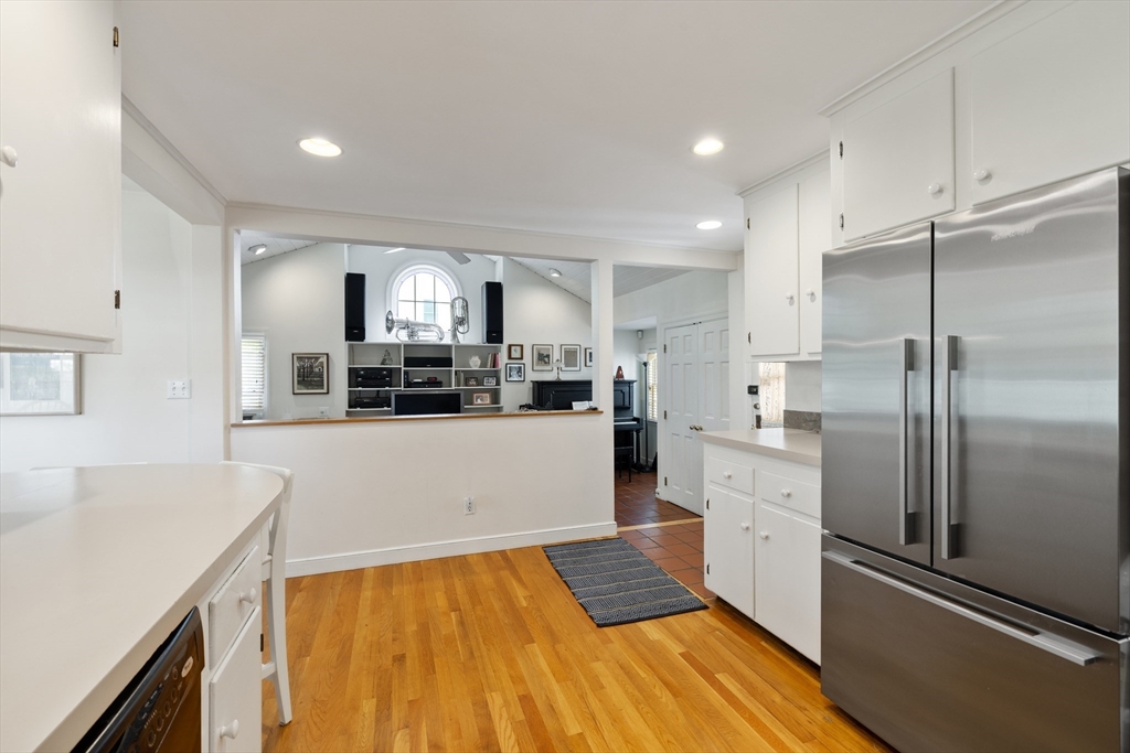 4 Longfellow Road