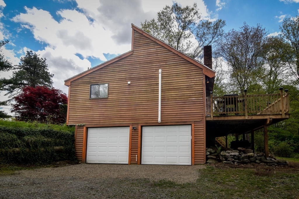81 Howe Street