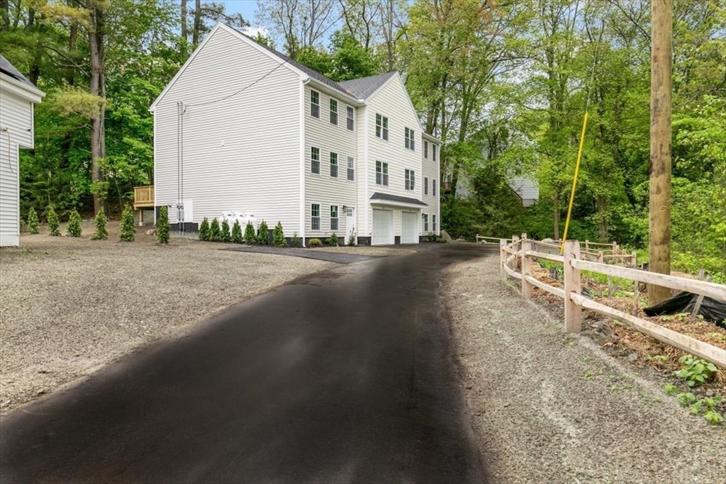 136 Edgewood Ave # 136