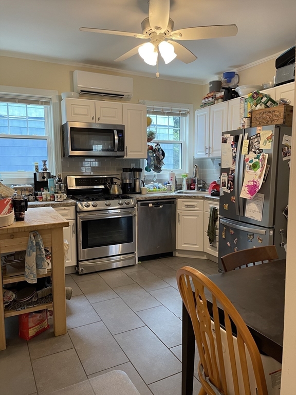 25 Magnolia Ave. # 2
