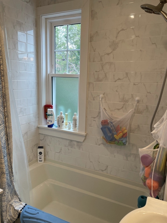 25 Magnolia Ave. # 2