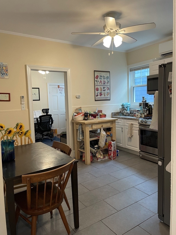 25 Magnolia Ave. # 2