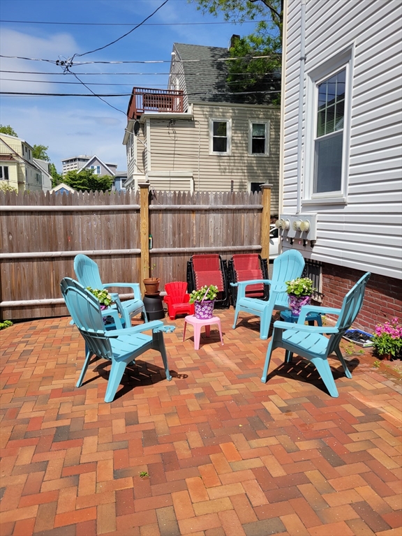 25 Magnolia Ave. # 2