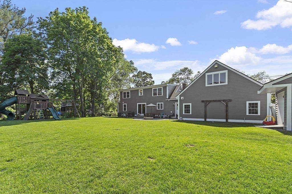420 Newtown Rd
