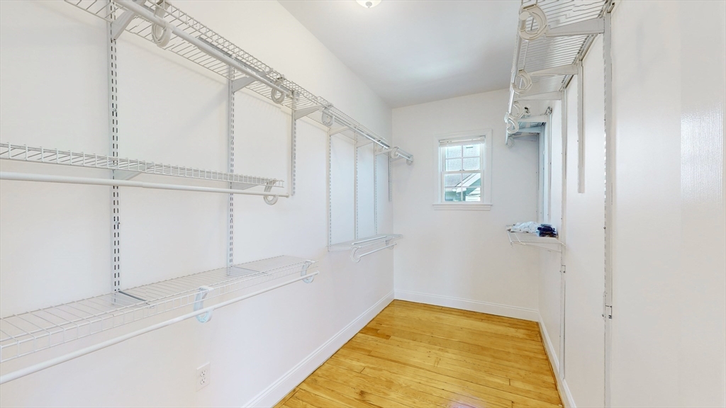 46 Dearborn St # 2