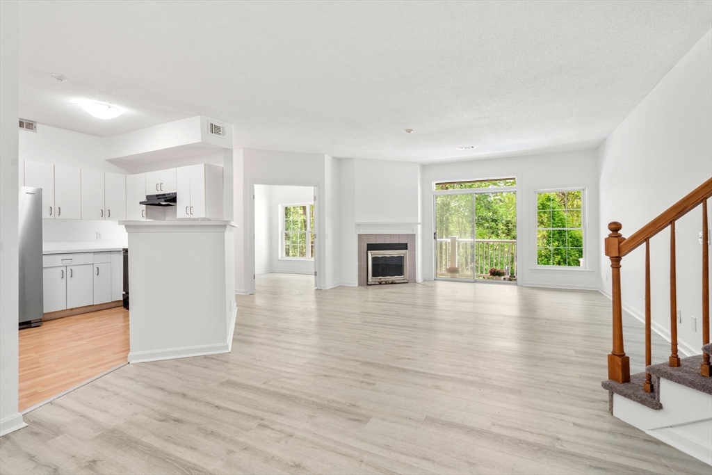 61 Bradford Commons Ln # 61