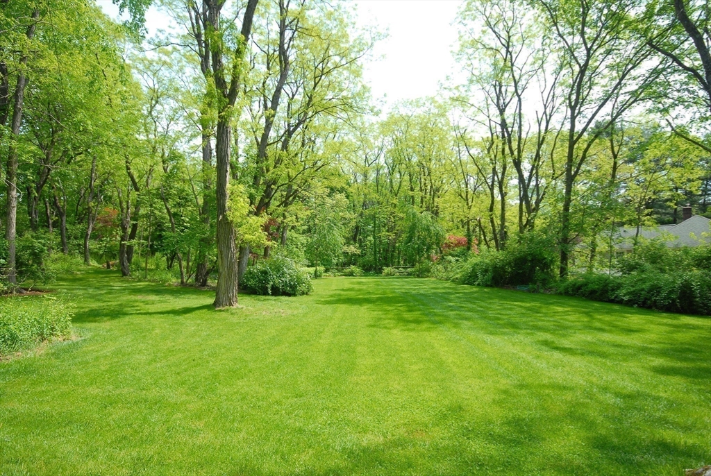 394 Strawberry Hill Rd