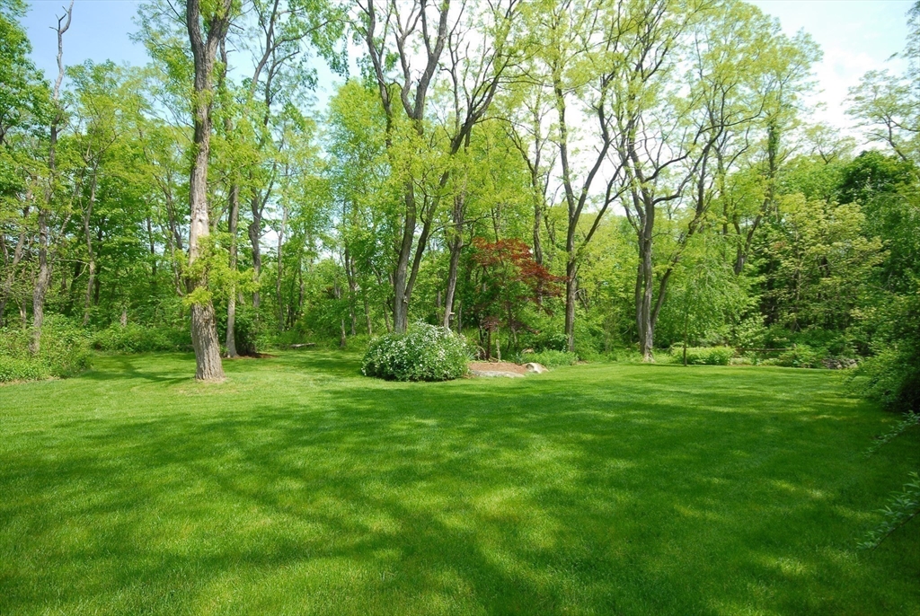 394 Strawberry Hill Rd