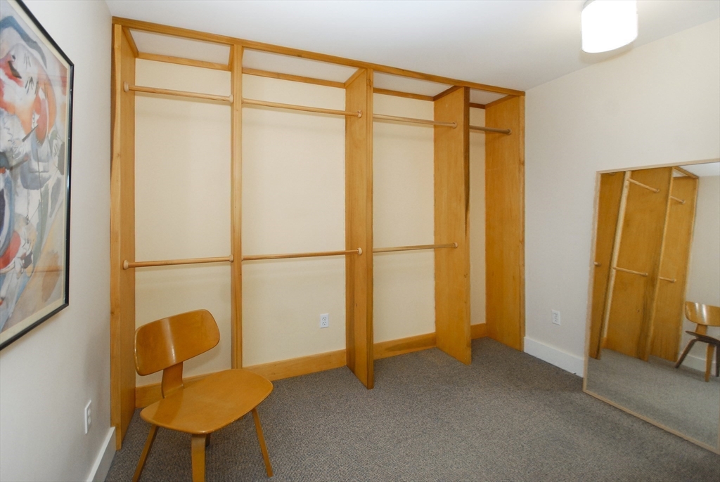 394 Strawberry Hill Rd