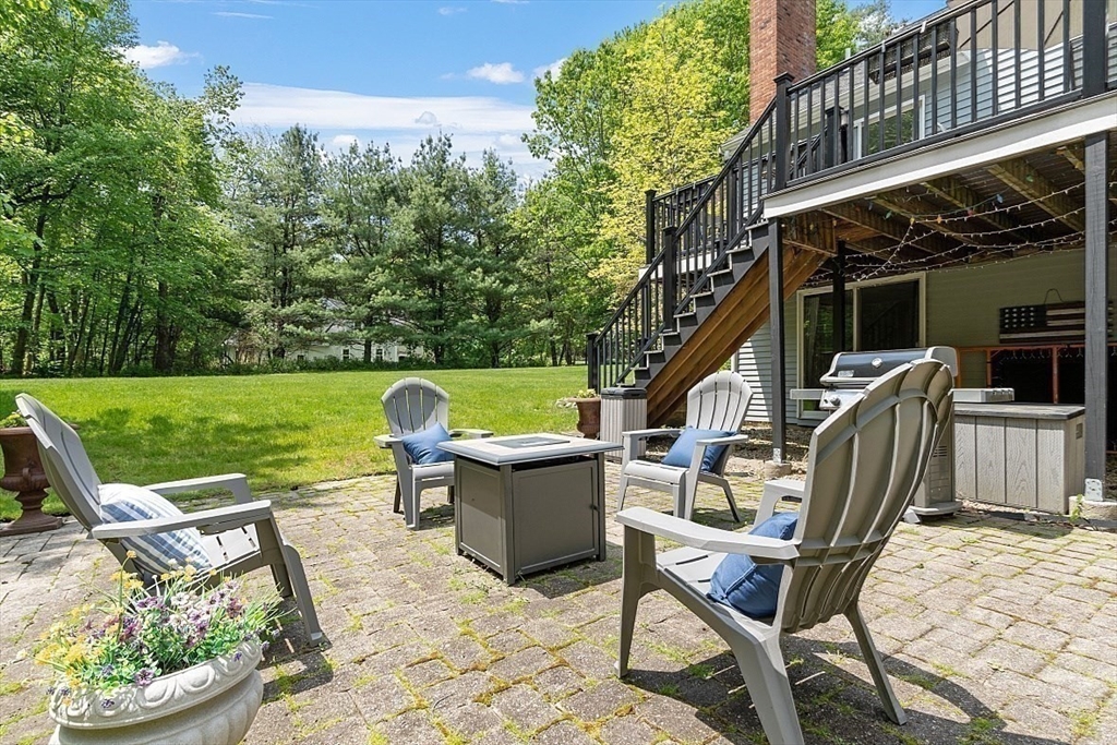 67 Hager Ln