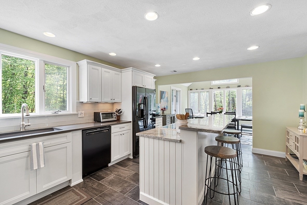 67 Hager Ln