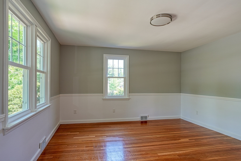11 Adams Rd