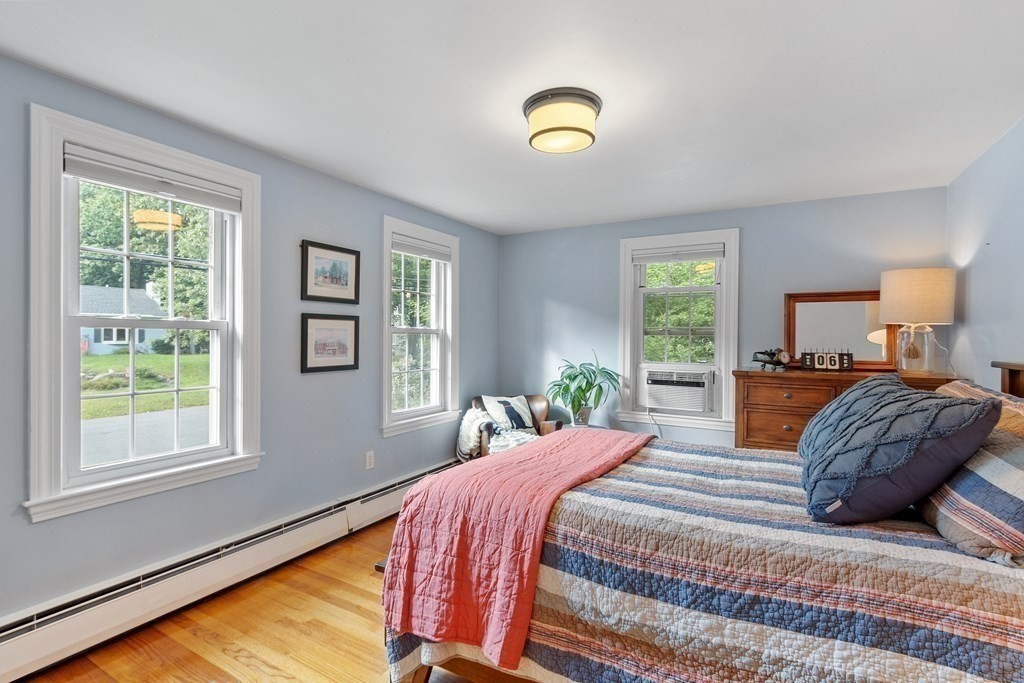 21 Oneida Rd