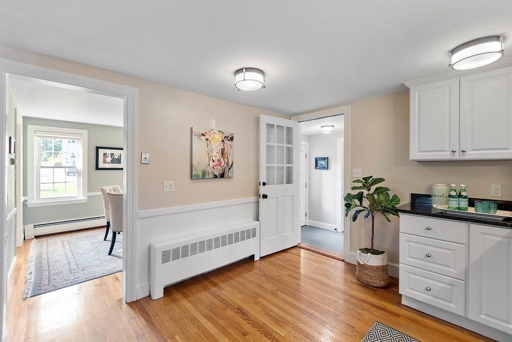21 Oneida Rd