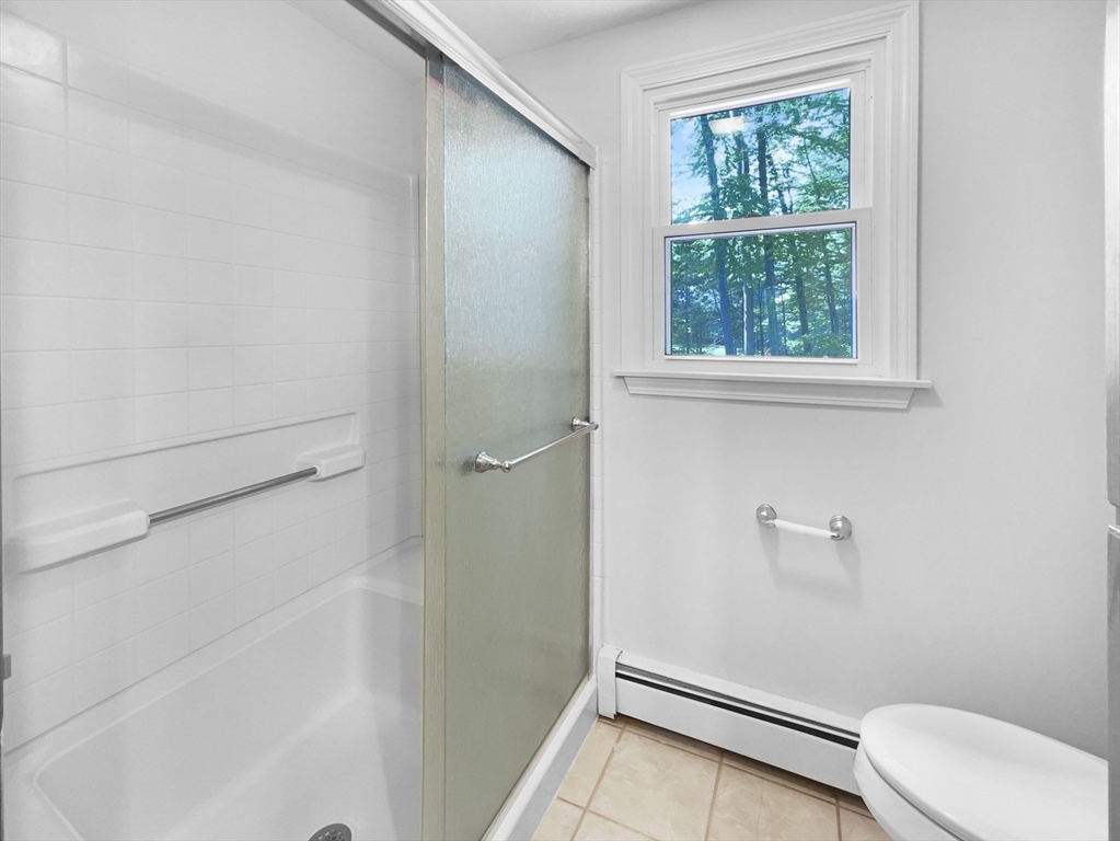 7 Windemere Dr
