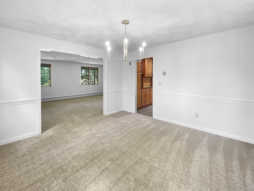 7 Windemere Dr