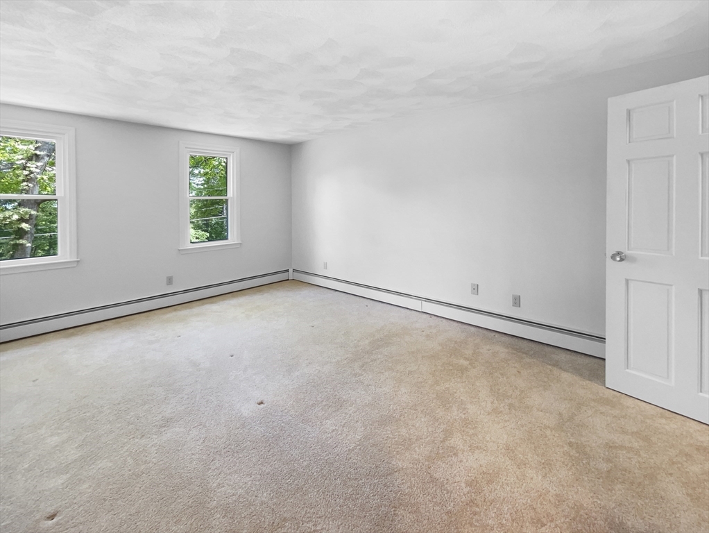 7 Windemere Dr
