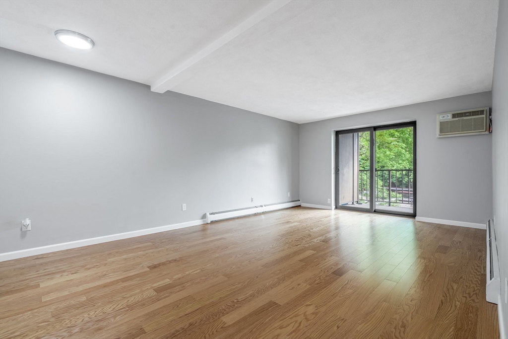 12 Pond Lane # 34