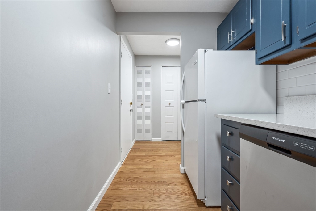 12 Pond Lane # 34
