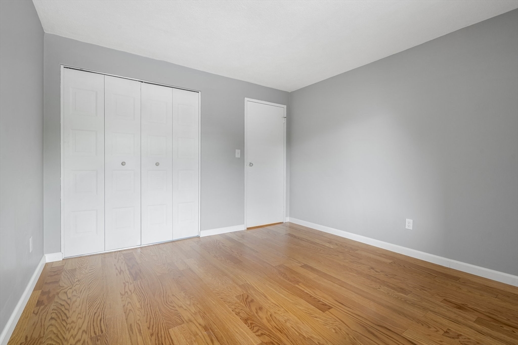12 Pond Lane # 34
