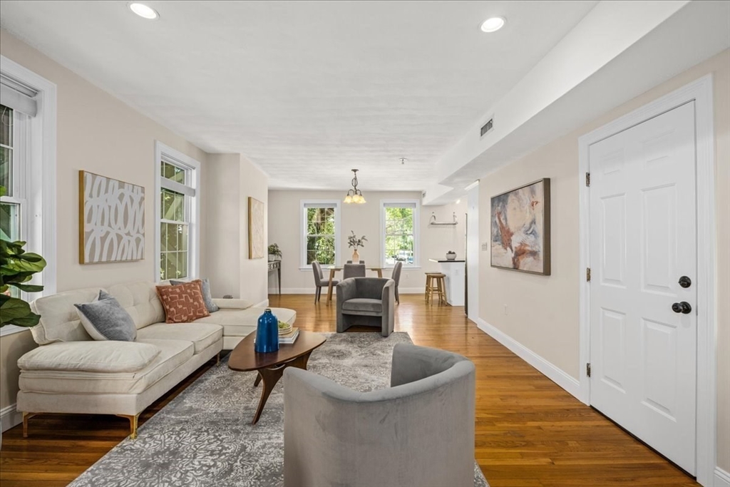 48 Atherton Street # 2