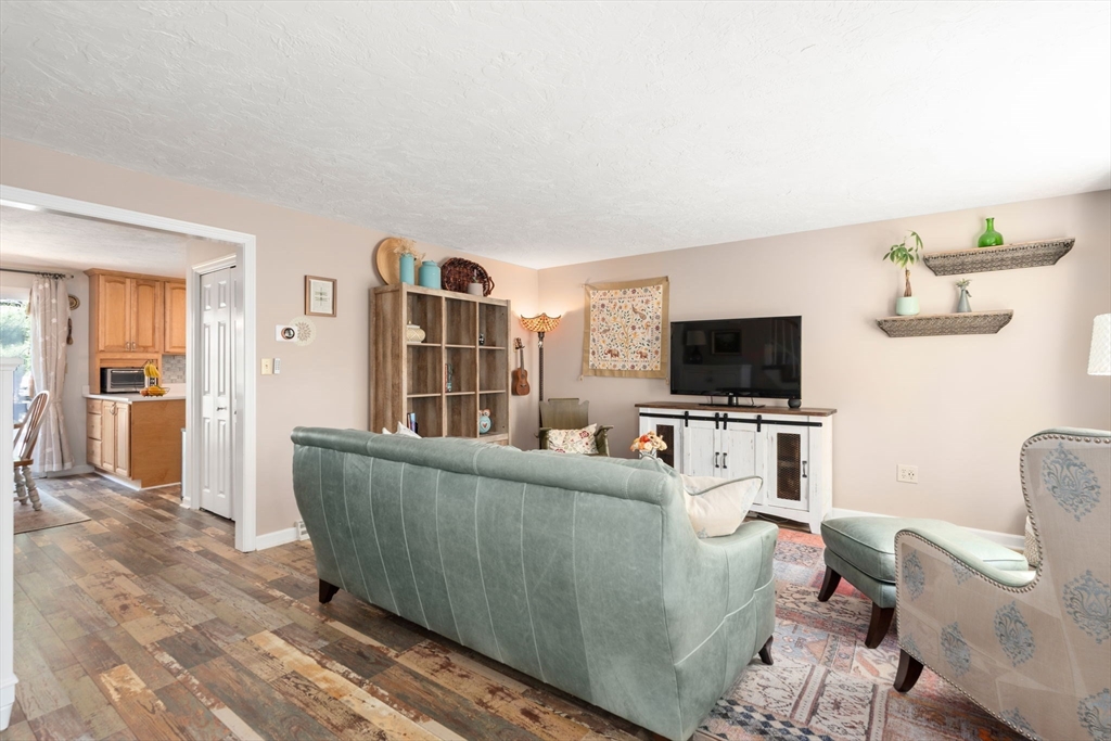 116 Turnpike Rd # 7